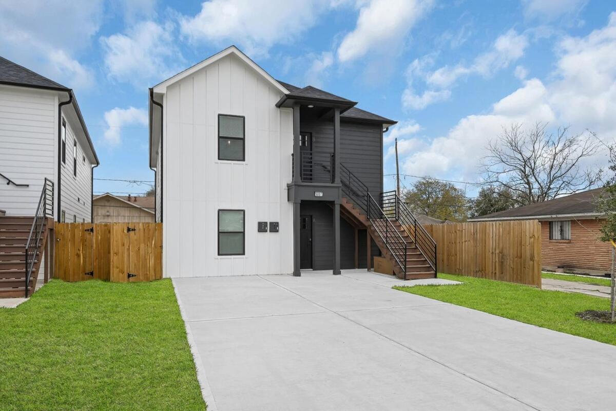 Sleeps 7 10 Min Downtown, Nrg, Med Center, Mall! Houston